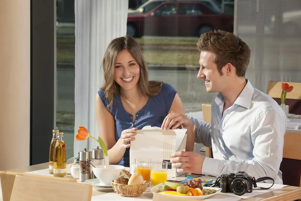 Essential By Dorint Berlin-Adlershof Hotel