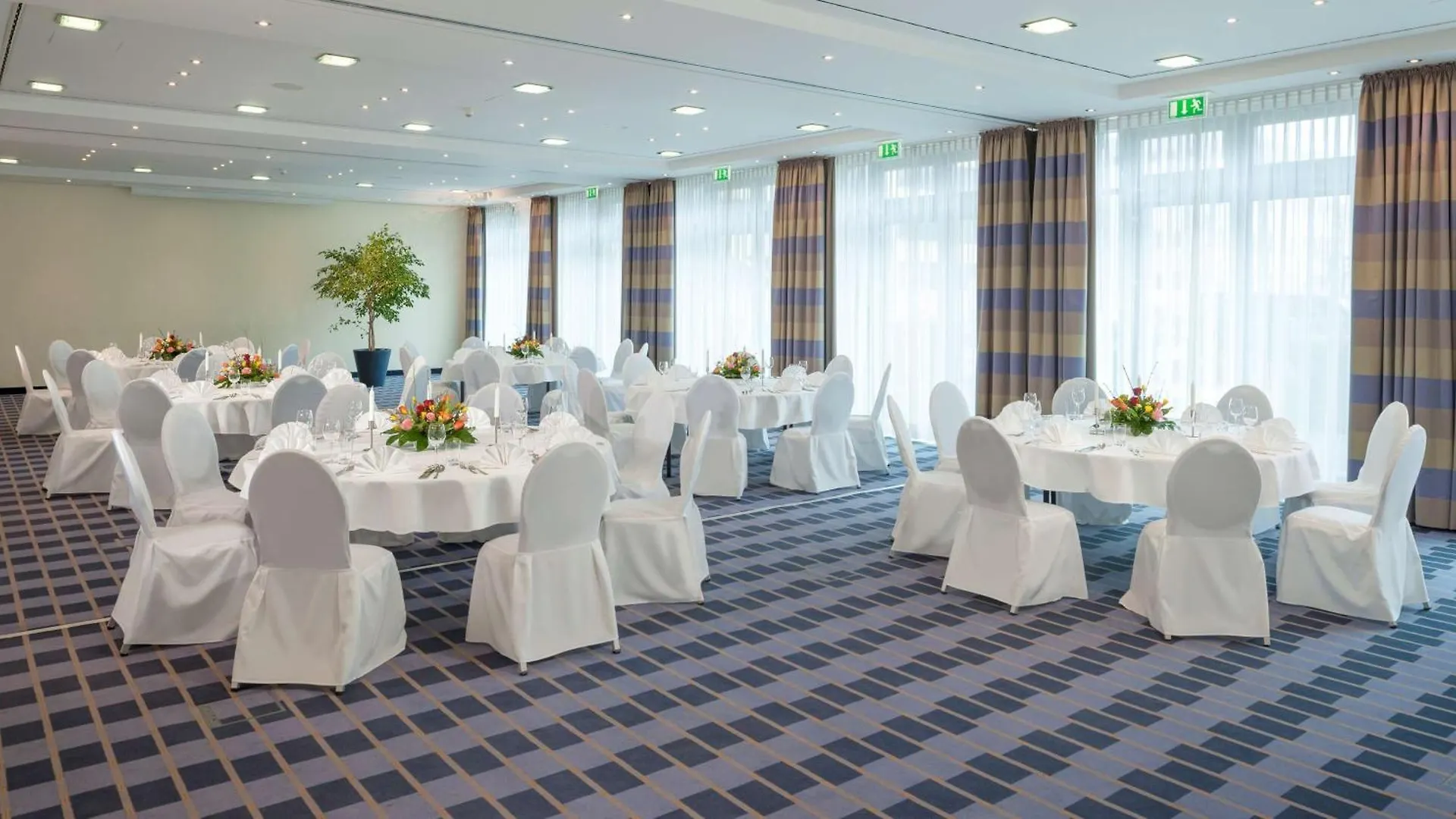 Hotel Essential by Dorint Berlin-Adlershof