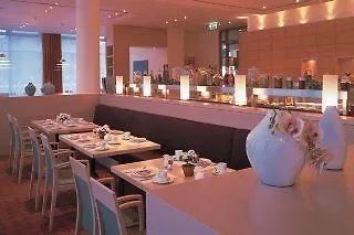***  Отель Essential By Dorint Berlin-Adlershof Германия